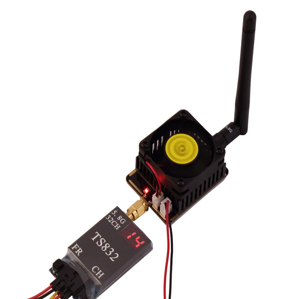 

1set 5.8G 3W/4.5W Wireless AV Transmitter Signal Booster Amplifier For FPV Wholesale