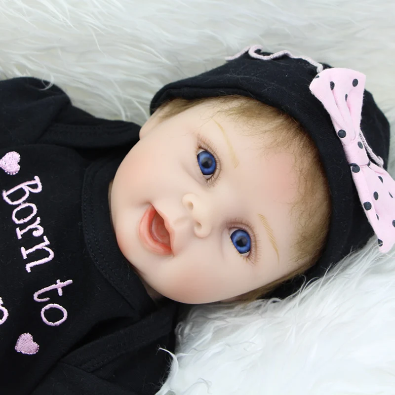 

KEIUMI 22'' Soft Silicone Reborn Dolls Babies Real Like Smile Kids Playmate PP Cotton Body 55cm Reborn Baby Girl Birthday Gifts