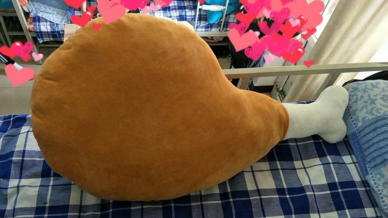 Dorimytrader Kawaii Chicken thighs Simulation Pillow  Large Soft Chicken Legs Toy Nap Cushion Creative  Pillow Gift 90cm 110cm DY50254  (1)