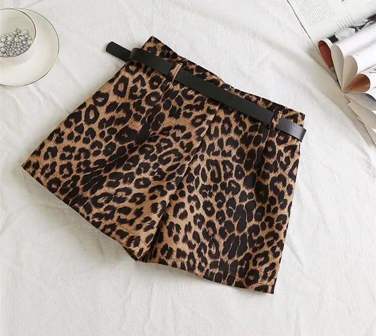 Women Winter High Waist Leopard Shorts With Belt Wide Leg Winter Shorts Korean Thick Shorts with Sashes Bottoms