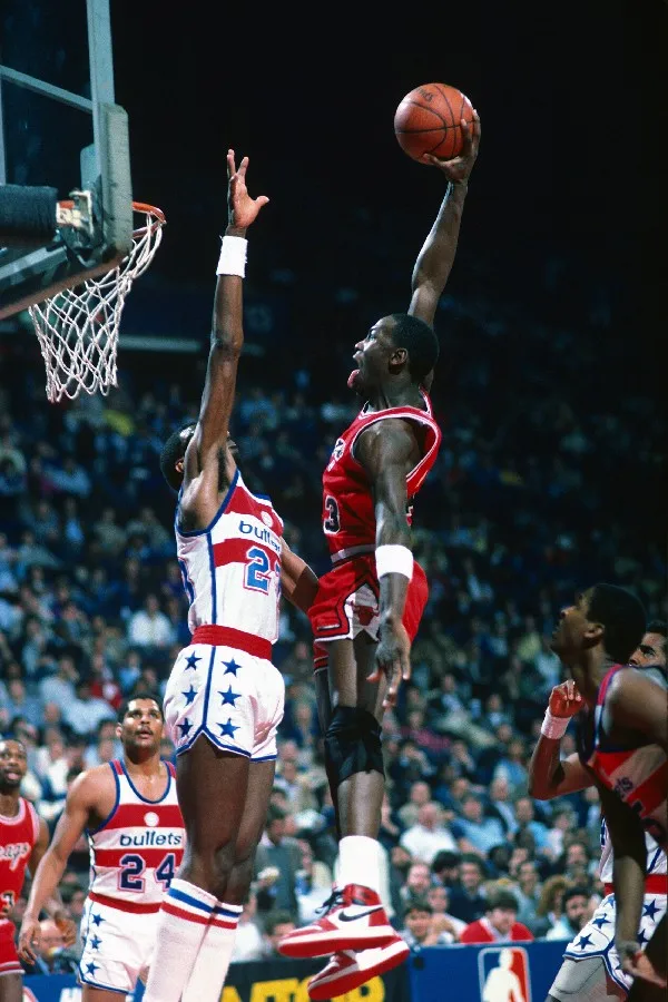 Online Kaufen Großhandel michael jordan poster dunk aus ...