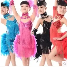 Новое платье с кисточками для девочек; доступно в Латинской платье для танцев бальные из спандекса платье для танцев, для ча-ча/румбы/самбы) Производительность ткани отделанный бахромой латинский юбки