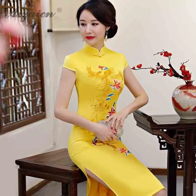 Китайское современное Cheongsam Красное Атласное Платье Qipao короткие традиционные китайские Qi Pao восточные платья Летняя женская Роба в восточном стиле