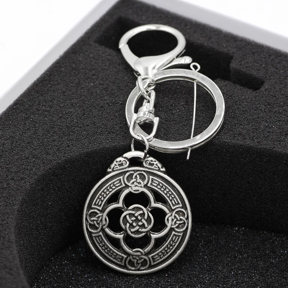 

Viking Celtic Vinkings RUNE Large Celttic Knot Love Viking Norse Rune Wiccan Pagan Asatru Keychain