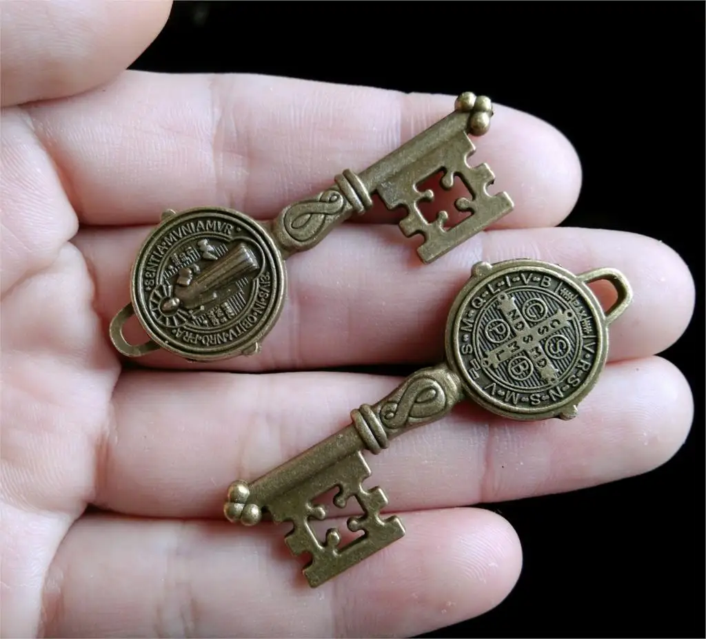 1Pcs Religious Cross Keys 55*22mm DIY Retro Bronze Jewelry Bracelet