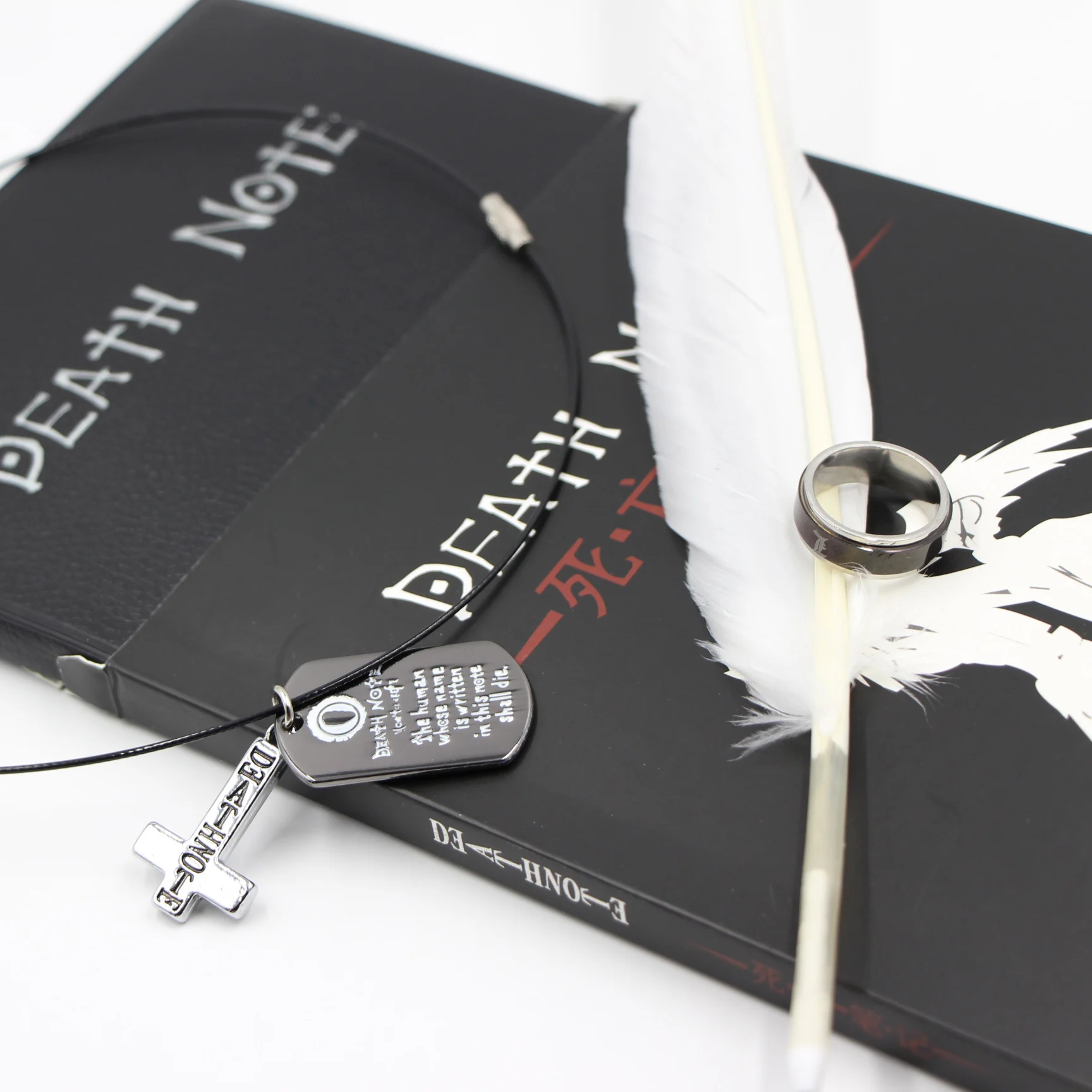 

Cosplay Ryuk Cover Death Note Set Notebook & Feather Pen & Necklace& Ring Stationery Set Death Note Writing Journal Note Book