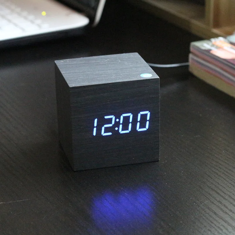 Antique Digital Clock LED Office Clock Vintage Retro Table Personalized Brief Art Clock Silent Watch Electronic Clock Home Decor