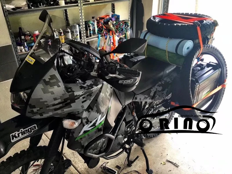 Digital Black Gray Camouflage Vinyl Wrap-1