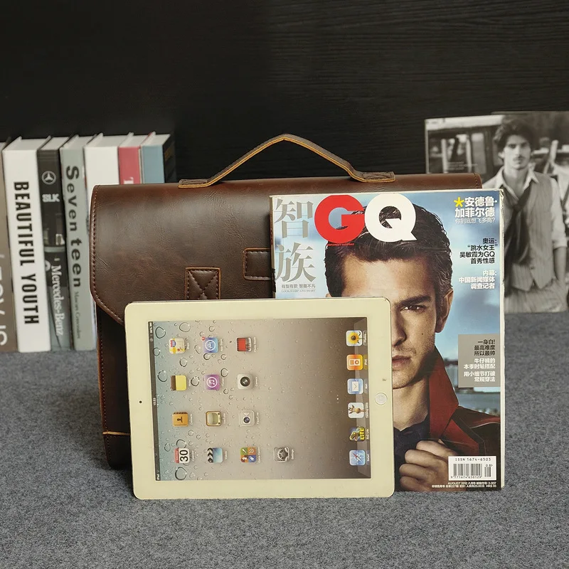  Designer Men briefcase Crazy horse Leather Shoulder Bags Vintage Crossbody Bags Business office Han