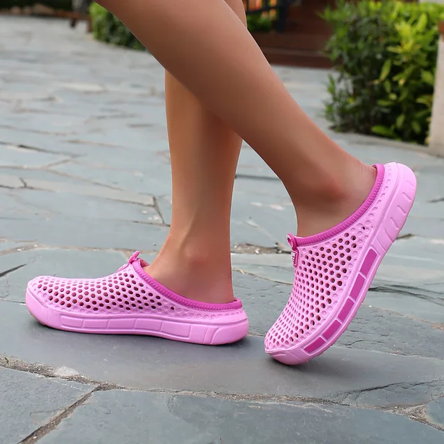 crocs women water shoes