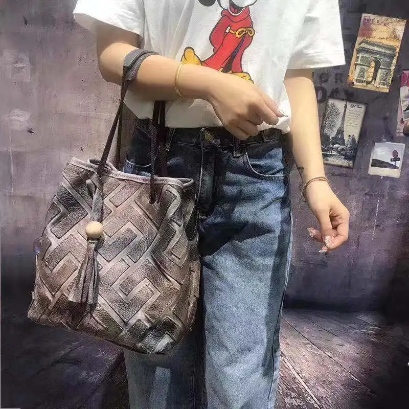 

Brand New Genuine Leather Women Tote Handbag Ladies Crossbody Shoulder Bags Female Messenger Bag Fashion Vintage Brushed Style