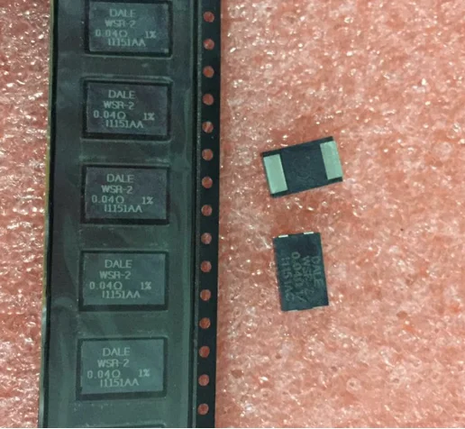 

WSR2R0400FEA SMD 0.04 OHM 1% 2W 4527 WSR-2 0.04R 100% New and original