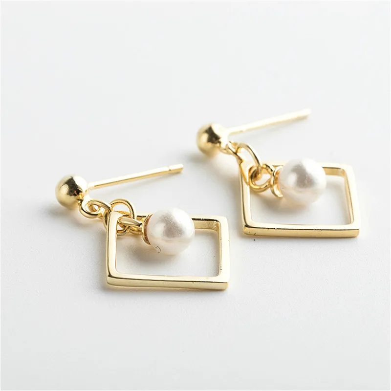 

Flyleaf 925 Sterling Silver Drop Gold Pearl Earrings For Women Square Simple Statement Dangle Earings Fashion Jewelry Wedding
