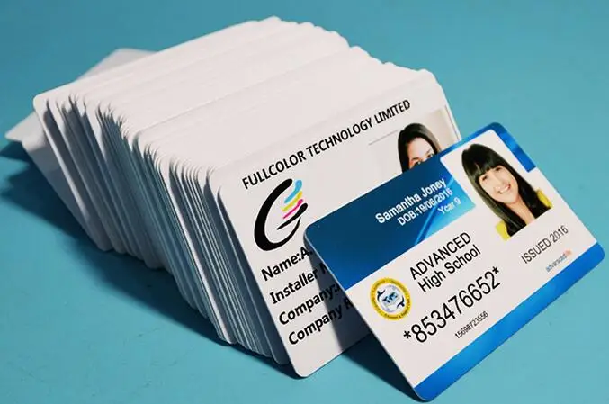 A Getto D'Inchiostro In Bianco Bianco Carte In Pvc Impermeabile E Doppio Lato Di Stampa Per Epson Stylus Photo T50 R210 R220 R230 R300 Canon Stampante