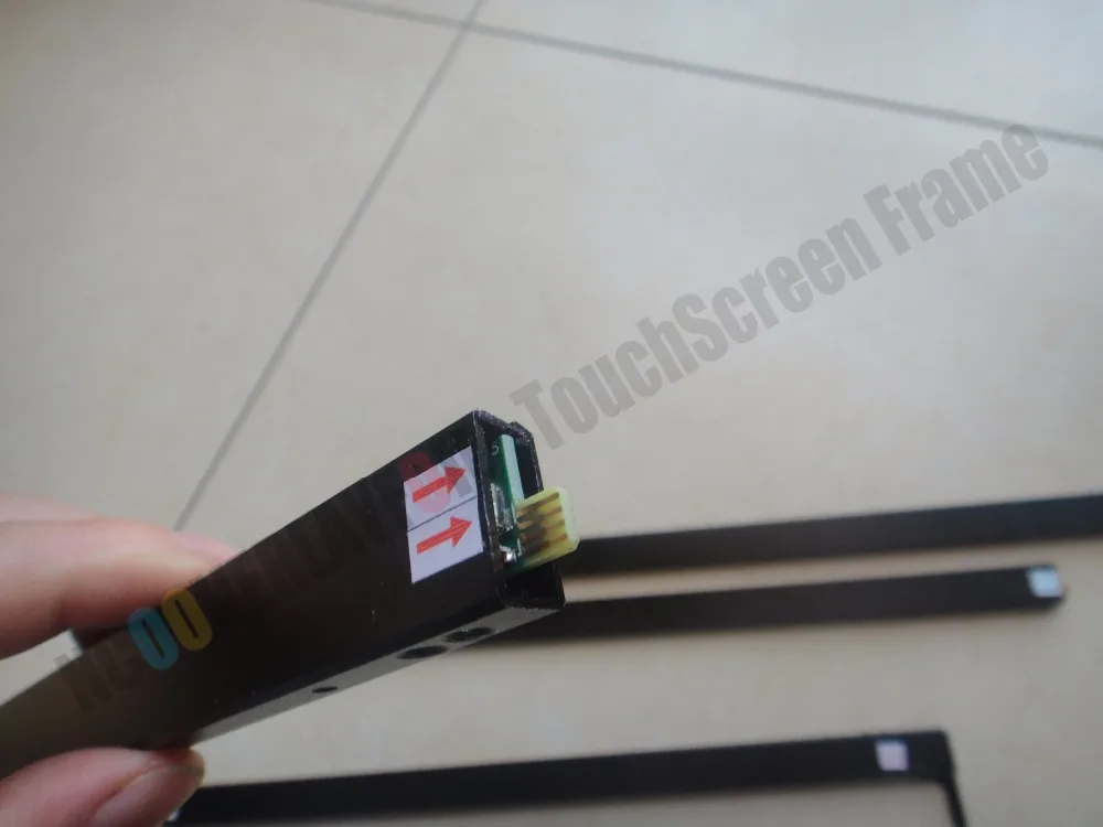 IR Multi-Touchscreen Frame overlay kit 1