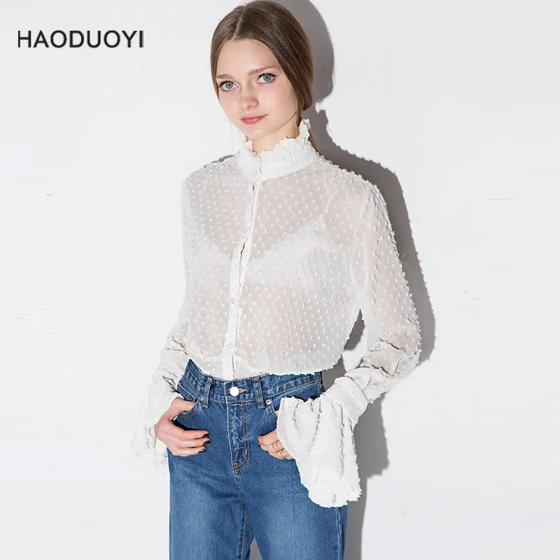 flared collar shirt