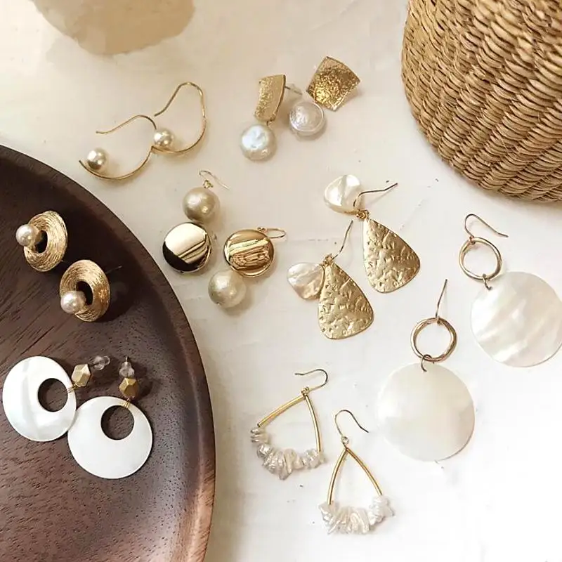 

MENGJIQIAO 2019 New Korean Fashion Earring Trendy Vintage Shell Acrylic Big Circle Round Square Dangle Earrings For Women Bijoux