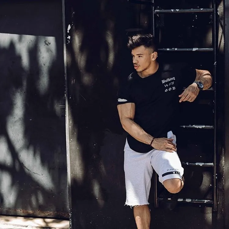 2018 Summer Fashion Men's T Shirt Casual Patchwork Short Sleeve T Shirt Mens Clothing Trend Casual Slim Fit Hip-Hop Top Tees 2018 Summer Fashion Men's T Shirt Casual Patchwork Short Sleeve T Shirt Mens Clothing Trend Casual Slim Fit Hip-Hop Top Tees