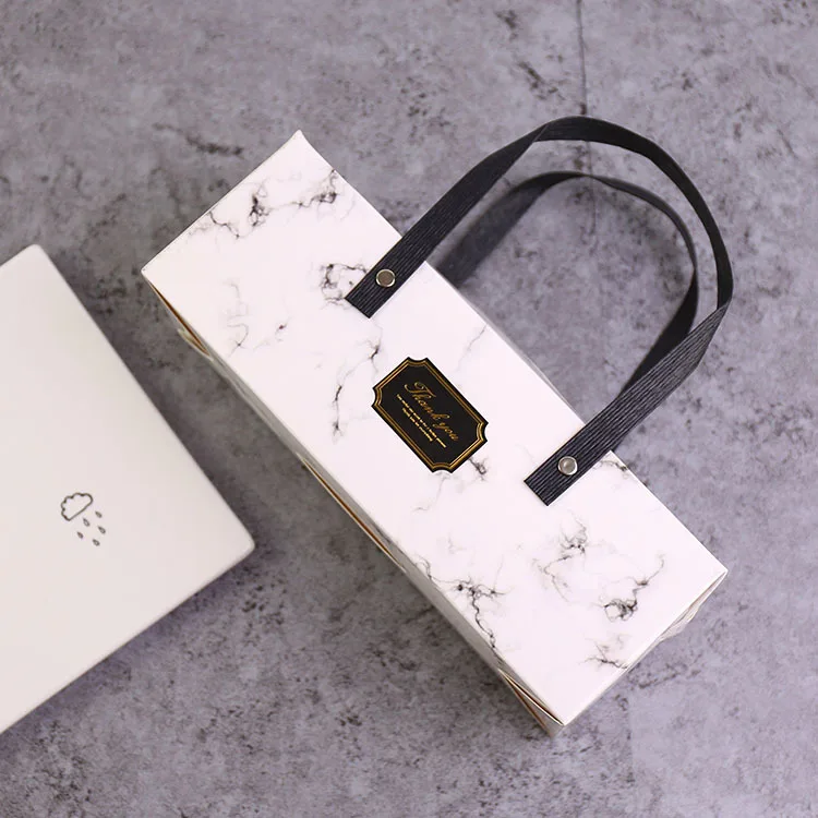 8736934164_1444155110