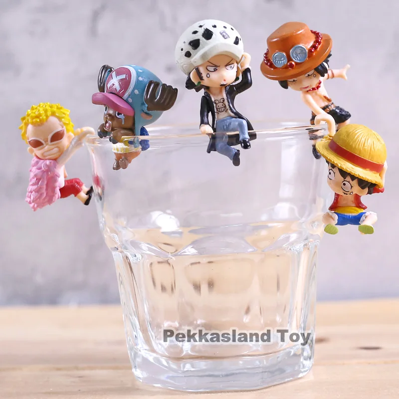 

PUTITTO The Edge Of Cup One Piece Luffy Ace Chopper Law Doflamingo Mini PVC Figures Toys 5pcs/set