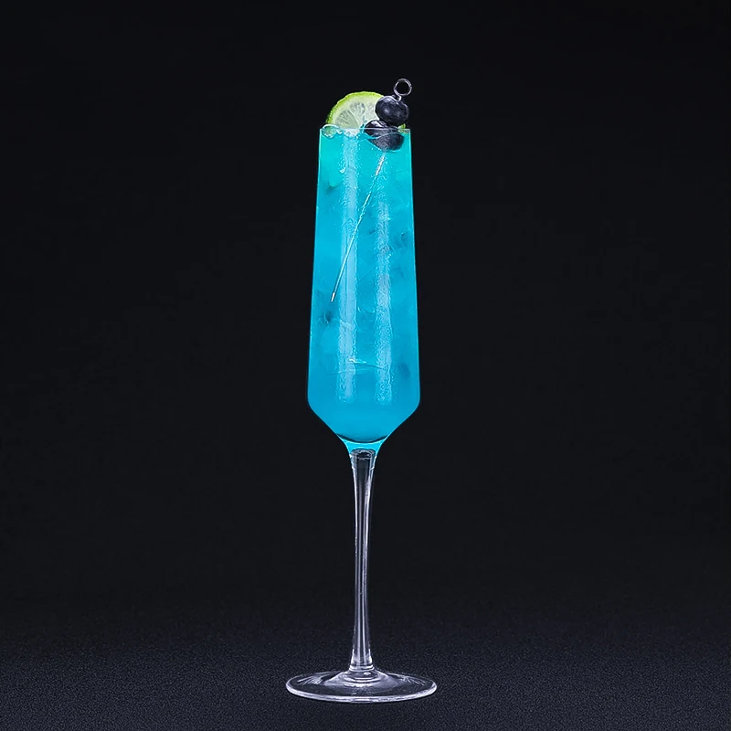 

Free Shipping 4PCS 200ml Champagne Flute Glasses Cocktail Glasses Elegant Designed Hand Blown, Lead Free, Champagne Cups