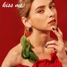 KISS ME, 6 цветов, серьги с натуральным пером, уникальные, одиночные, длинные, сплав, цепочка, кисточка, висячие серьги для женщин, модное ювелирное изделие