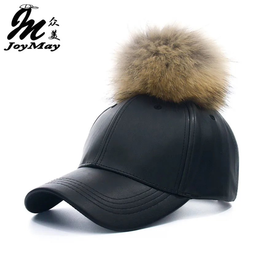 Preise 2016 neue echtpelz pom pom kappe für frauen Frühling candy farbe PU baseballmütze mit echtpelz pom poms marke neue weibliche kappe B310