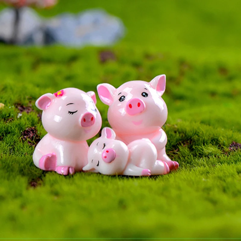 

small powder pig resin cartoon pendant handicraft miniature pig meatball, micro view cake, car pendant
