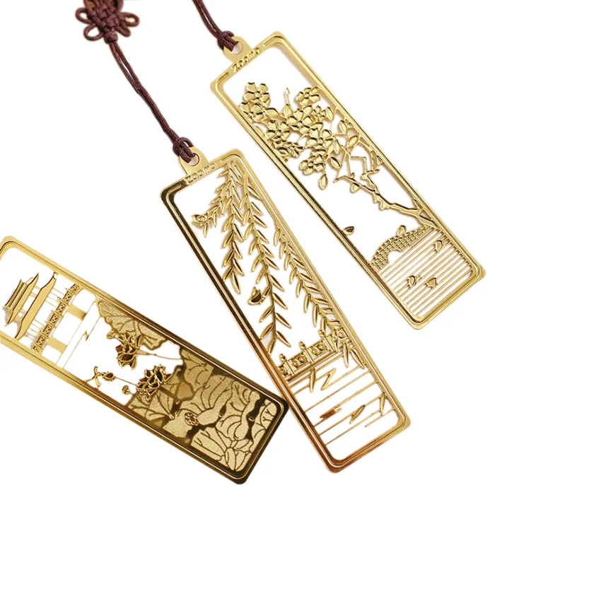 

30pcs/pack Gold High Quality Creative Retro Chinese Style Stainless Steel Gold-plated Openwork Metal Bookmarks Six Selection