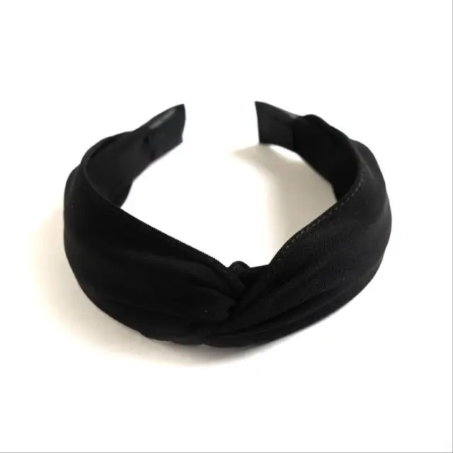 black hairband