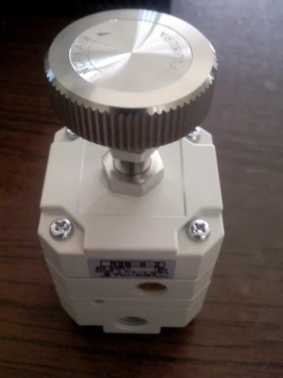 

precision pressure reducing valve RSB8-2 0.83MPA (precision pressure regulating valve) rsb-8-2