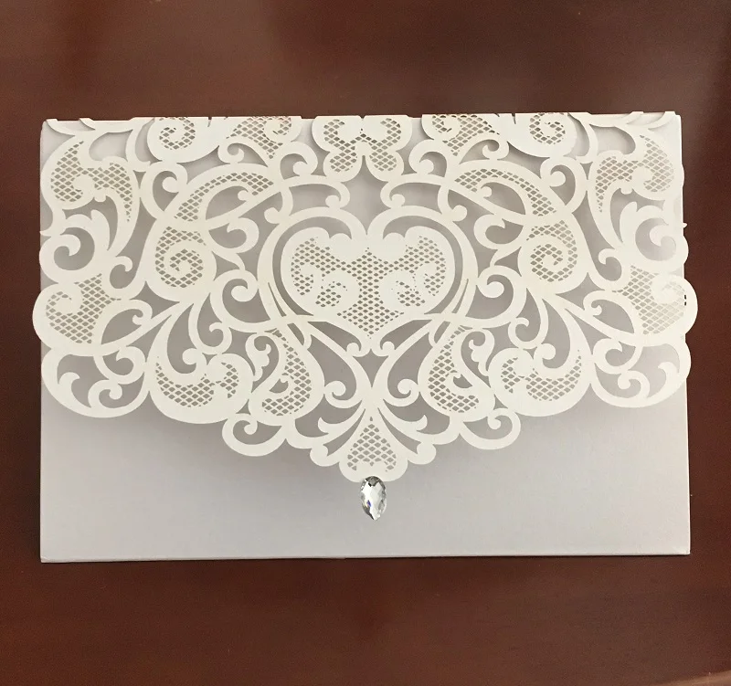 Новые винтажные свадебные принадлежности Китай лазерная резка роскошные свадебные приглашения красное Элегантное Свадебное приглашение бумажные карты 50 шт