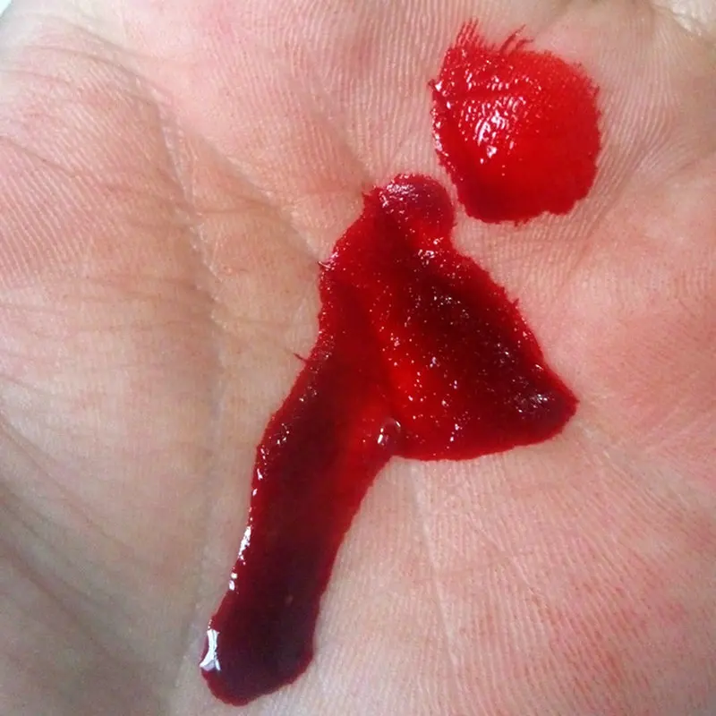 

Funny 6Pcs Halloween Horror Gag Joke Party Costume Fake Blood Pill Capsules