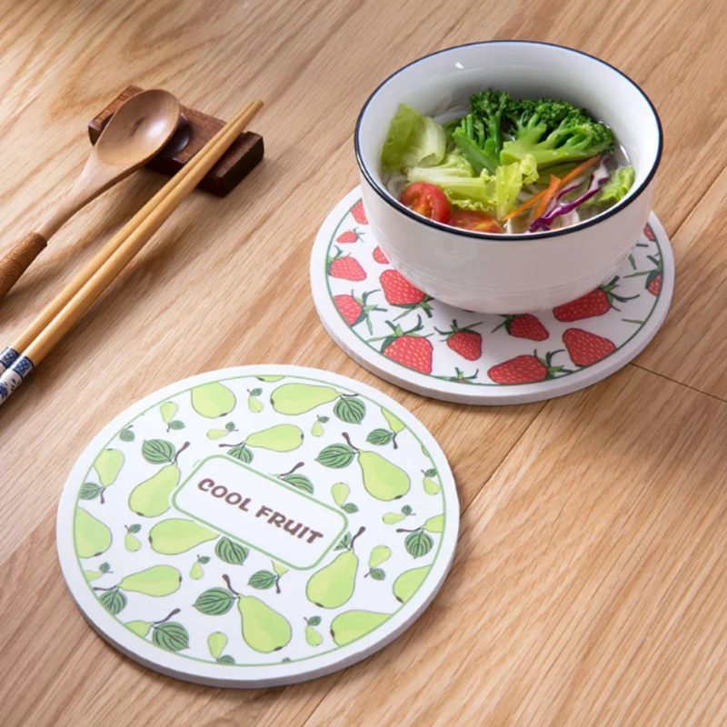 

Geekinstyle Round Wooden Placemat Table Mats Simple Style Dining Napkin Pads Non-Slip Heat Resistant Coaster Cushion Kitchen