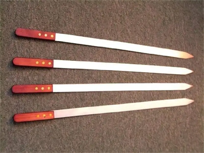 brazilian-barbeque-skewers-4-pcs-25-stainless-steel-skewer-sword-with-riveted-wooden-handle_3212612