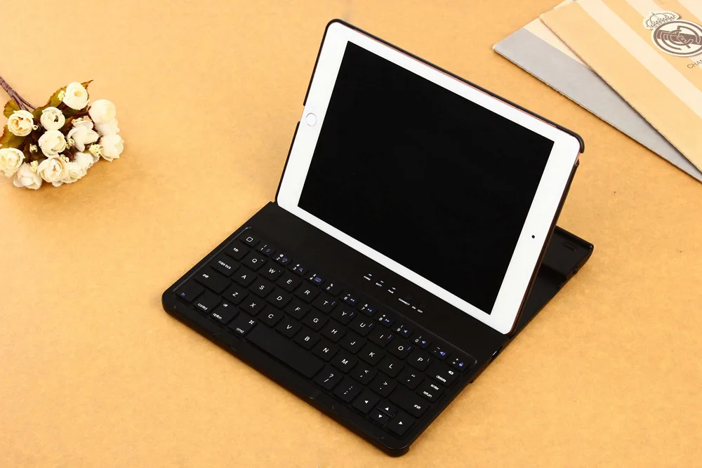 iPad-pro-9.7-Rotation-keyboard-case-h