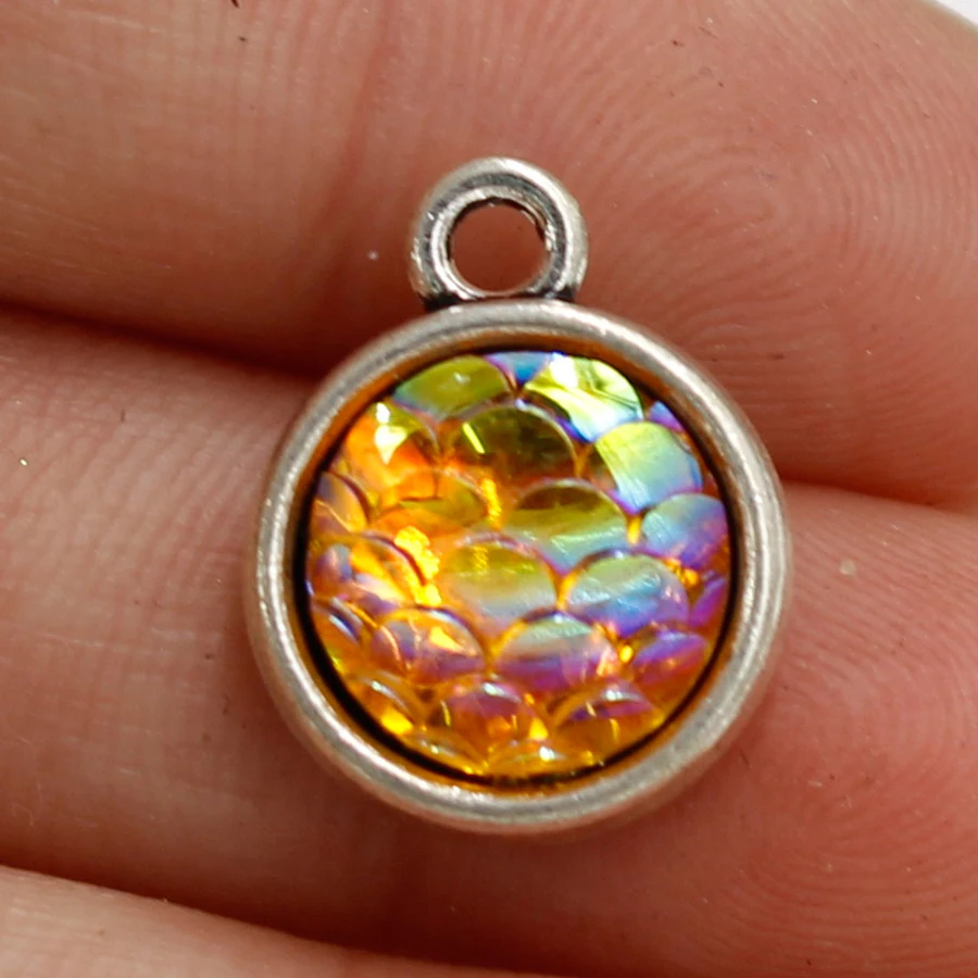 Fnixtar 12Pcs/Lot Alloy 10mm Two Sided Mermaid Scale Charms Resin