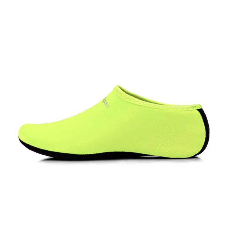 Men Women Aqua Skin Shoes Beach Water Socks Yoga Exercise Pool Swim Slip On Surfing Shoes YA88 - Цвет: green