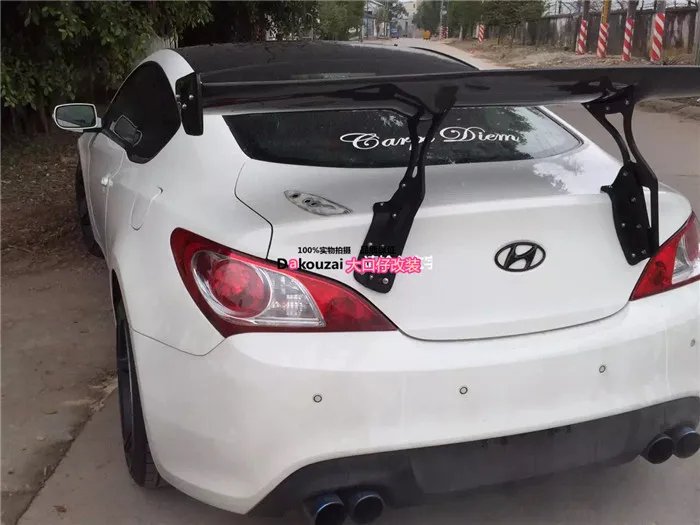 

Fit for HYUNDAI ROHENS COUPE GT carbon fiber rear spoiler rear wing