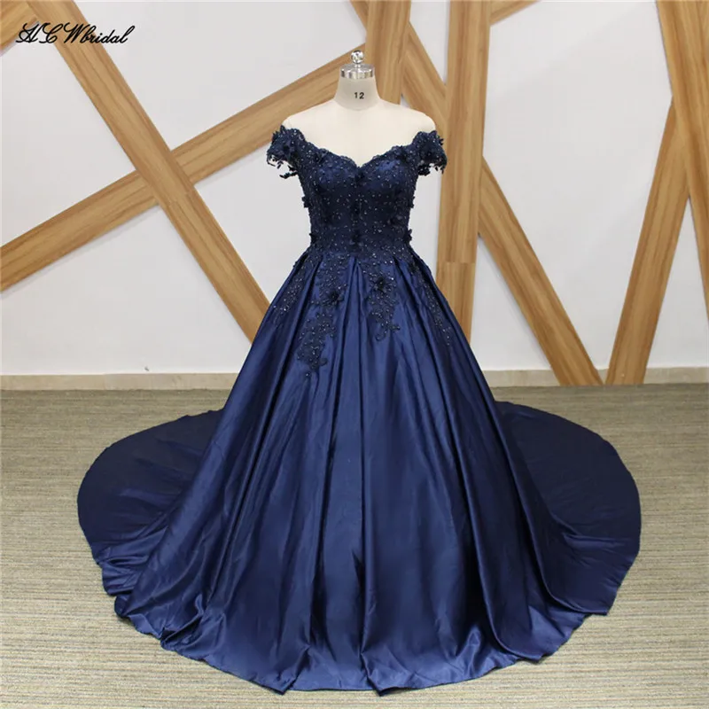 

Navy Blue 1 Meter Long Train Evening Dress Boat Neck Cap Sleeve Beaded Lace Satin Princess Prom Gowns Newest Vestido De Fiesta