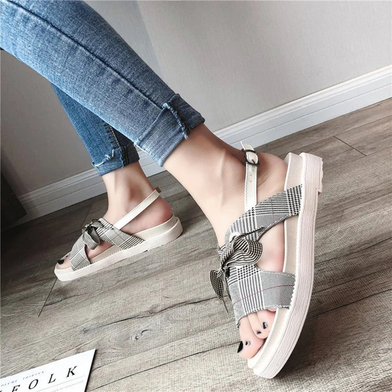 

Women sandals 2019 summer genuine leather flat sandals Soft comfortable flat sandals female gladiator