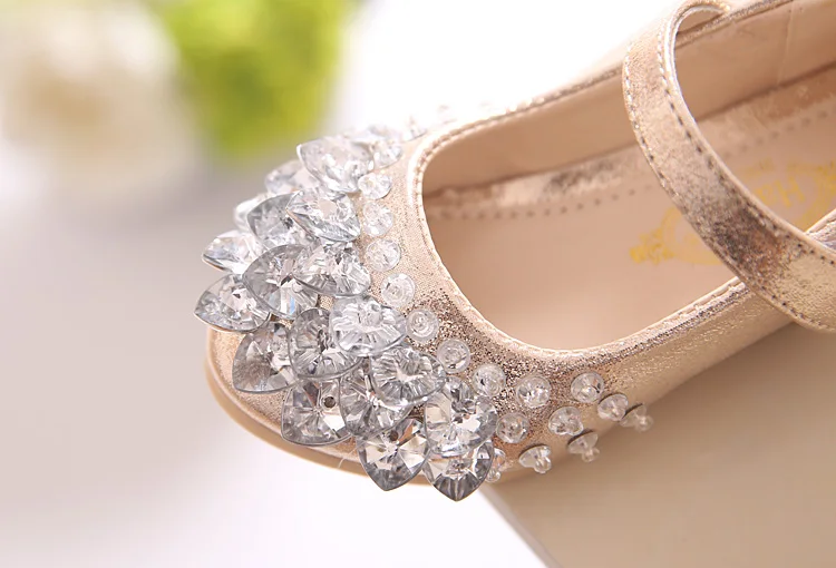 Осенняя детская обувь; кожаные туфли принцессы для девочек; туфли на плоской подошве с бриллиантами для девочек; свадебные туфли для девочек; цвет золотистый, розовый