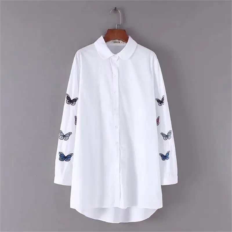 Acheter Plus la taille à manches longues Papillon Brodé blouses femmes 2018 nouveau casual turn down col blanc coton chemise Printemps dames tops