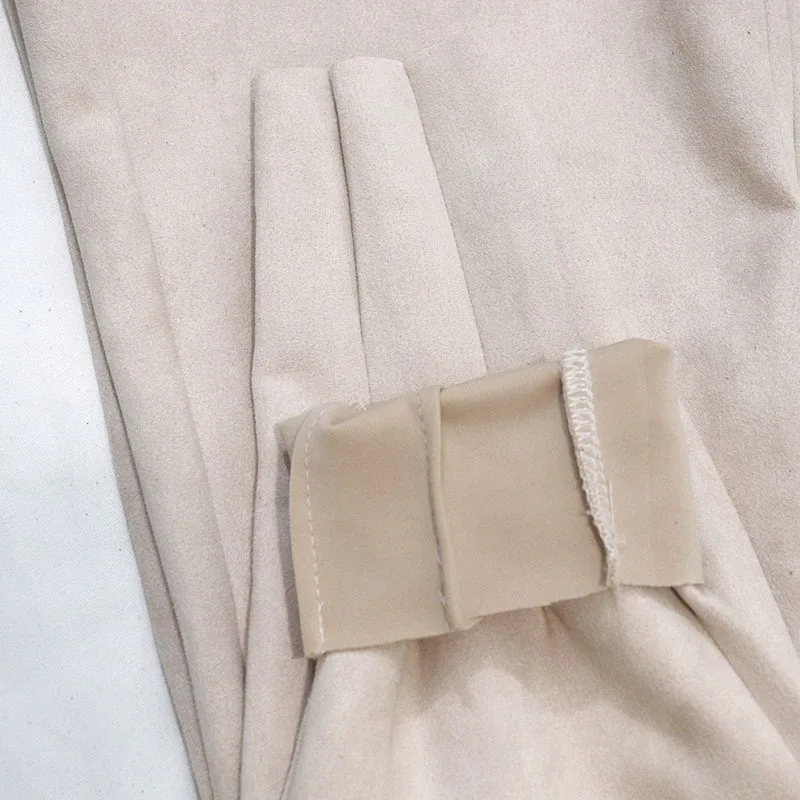Trousers          (17)