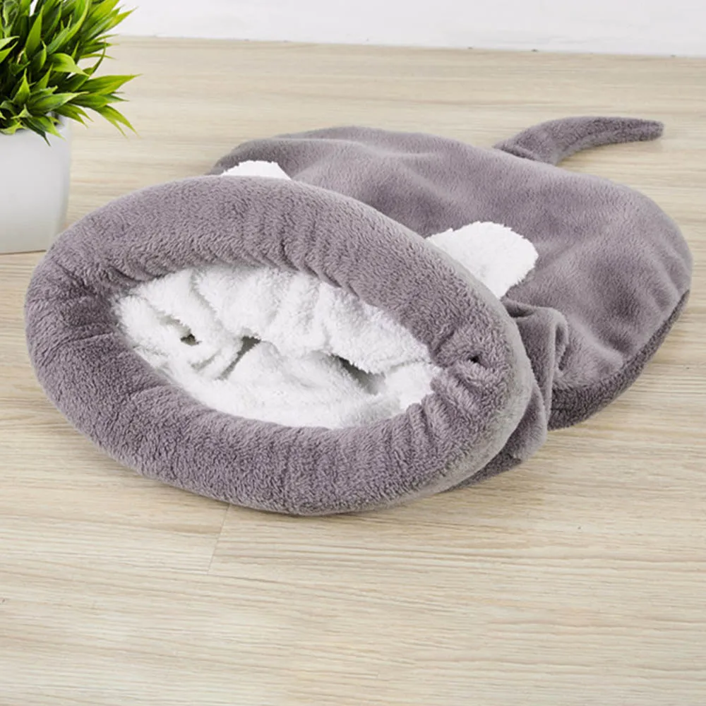 Cute Pet Bed Winter Warm Cat Dog Sleeping Bag Pet Dog House For Small