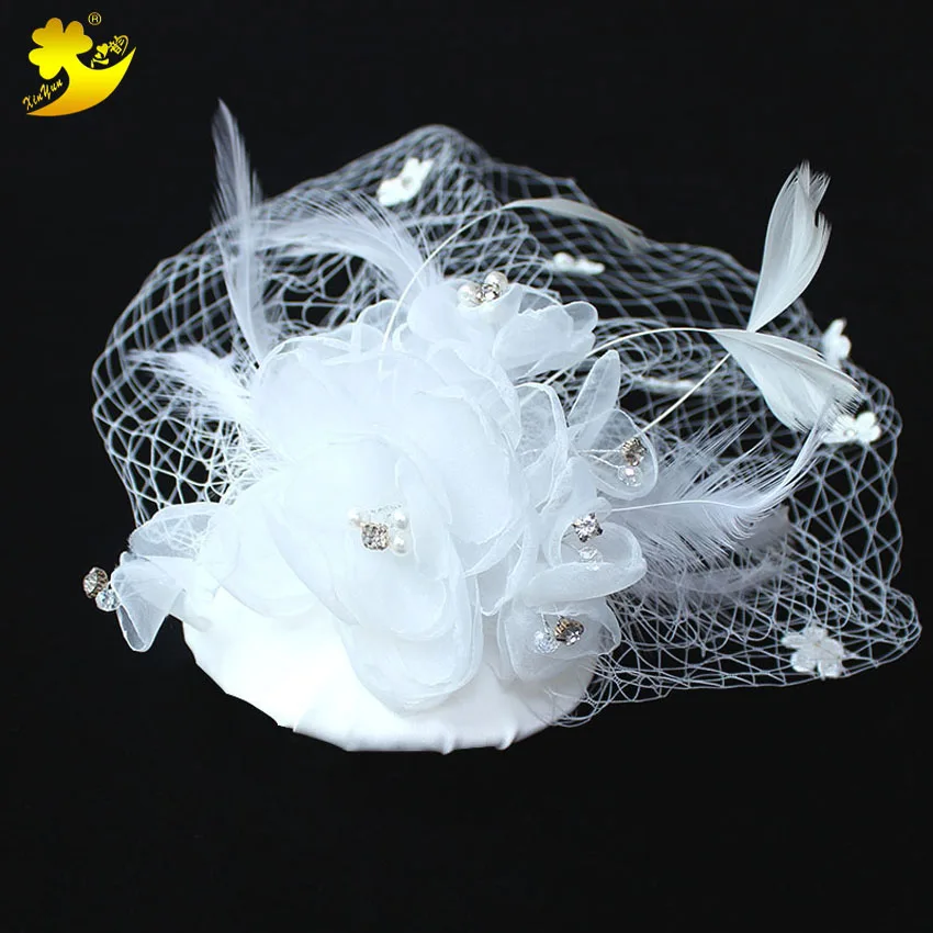 Xinyun белый Вуалетка перо Свадебная шляпа Головной убор простой Cappelli Da Cerimonia цветок