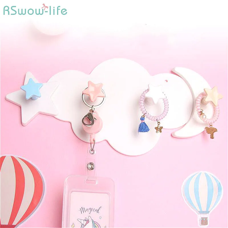 

4-Hook Cloud Decoration Hook Nail-Free Door Key Door DIY Wardrobe Viscose Wall Traceless Wall Hanging Cartoon Hanging Holder