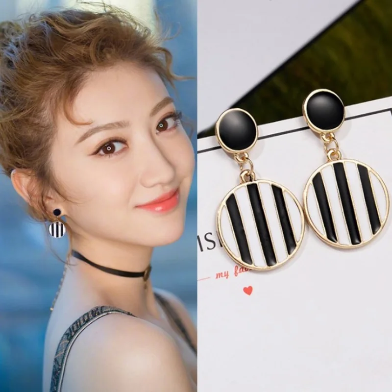 

1 Pair Fashion Round shape Earrings Simple Design Geometric Jewelry women gift for lady Party Earrings e76