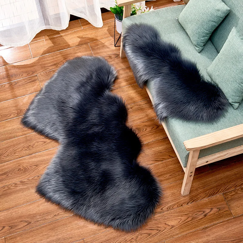 

OHEART Large Faux Fur Double Love Heart Artificial Wool Carpet Soft Shaggy Area Rugs Floor Mat For Bedroom Living Room Decor