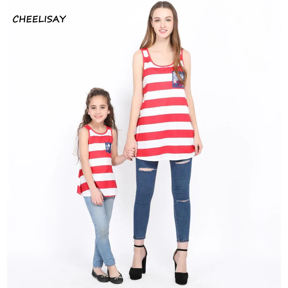 Семья; Одинаковая одежда для мамы и дочки; Кружевная футболка с открытой спиной Платья для мамы и дочки в полоску футболки комплекты одинаковой одежды для ребенка и родителя